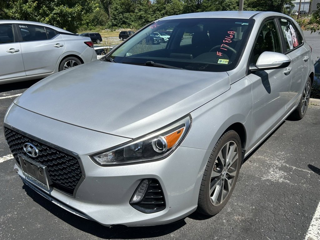 Used 2018 Hyundai Elantra GT w/ Style Package 02
