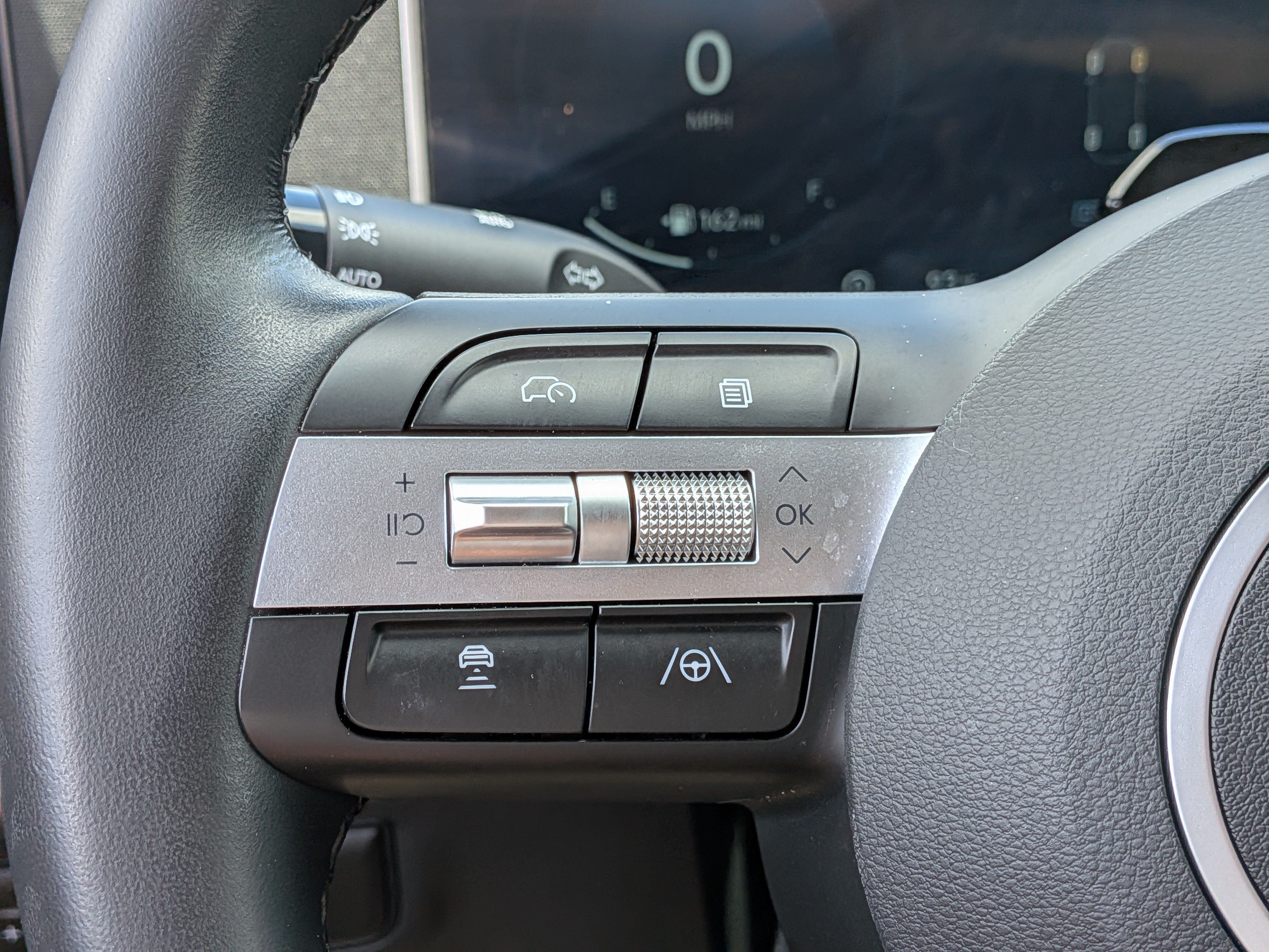 Used 2025 Hyundai Tucson SEL FWD image 26