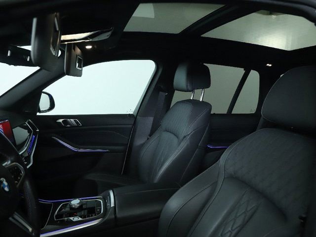Certified 2024 BMW X5 M60i AWD/4WD image 22