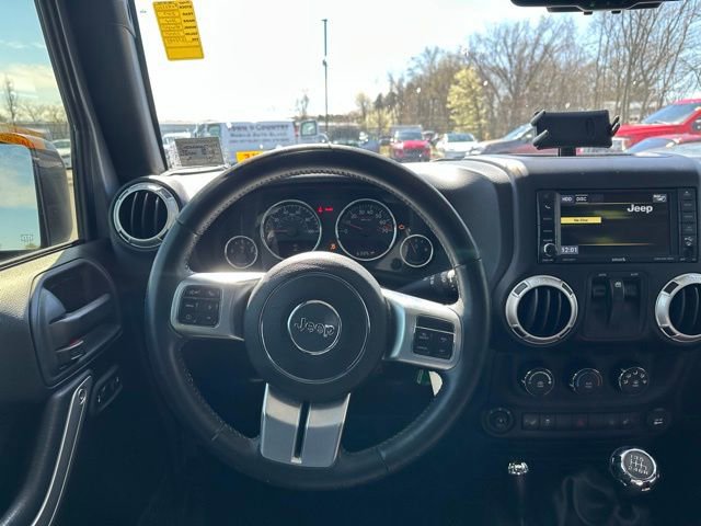 Used 2017 Jeep Wrangler Rubicon image 21