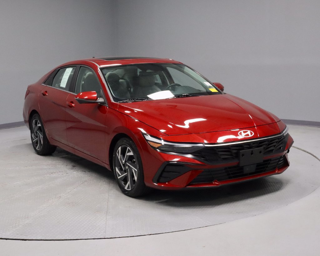 Used 2024 Hyundai Elantra Limited
