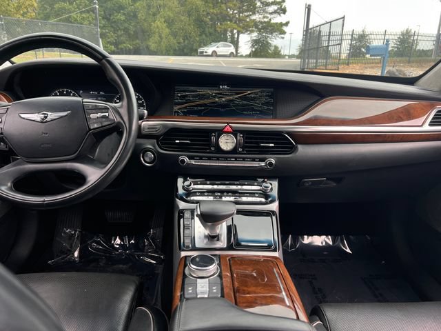 Used 2018 Genesis G90 5.0 Ultimate AWD/4WD image 17