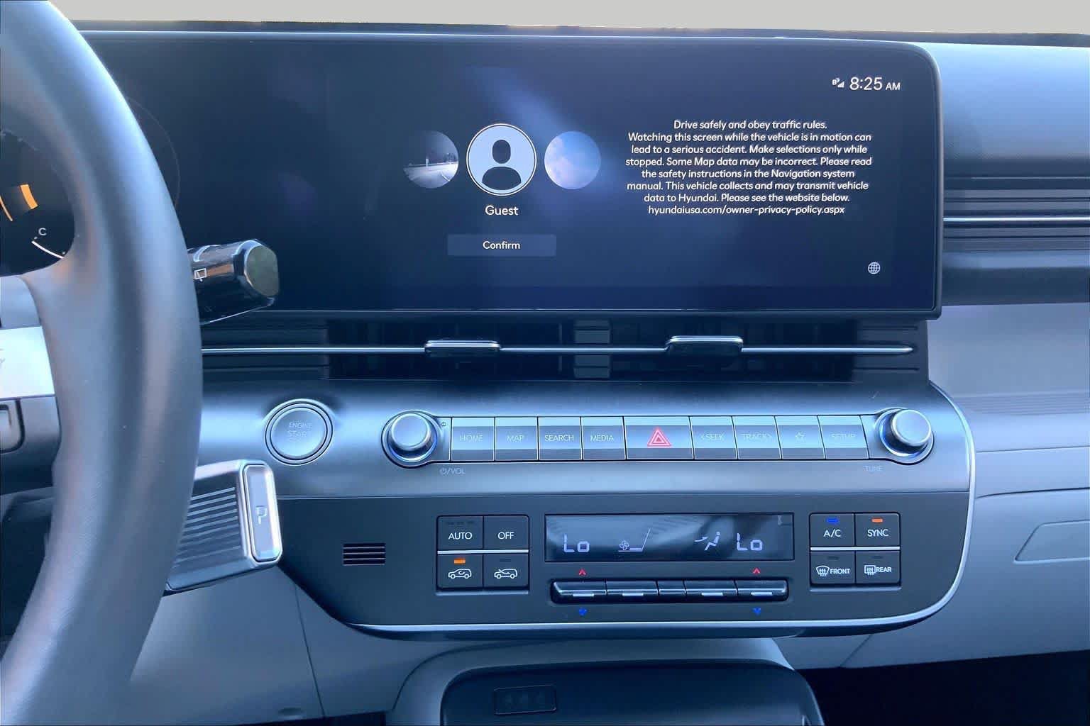 Used 2025 Hyundai Kona Limited FWD image 7