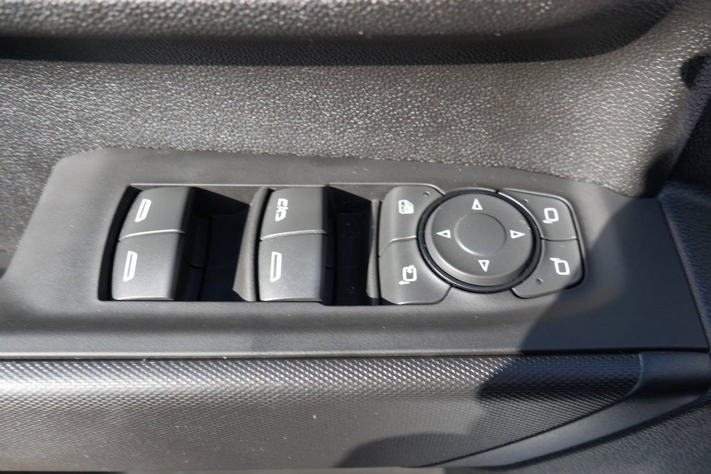 Used 2025 Chevrolet Silverado 2500 Custom w/ Custom Convenience Package image 27