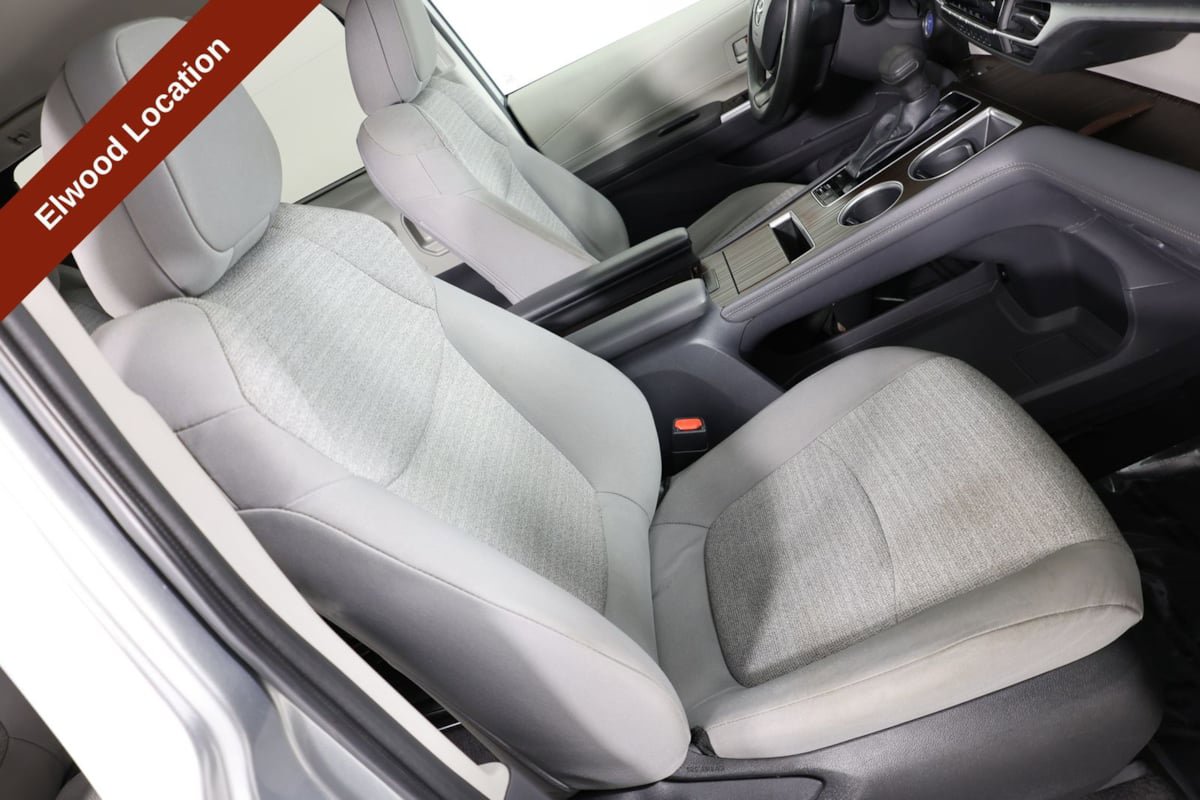 Used 2022 Toyota Sienna LE FWD image 29