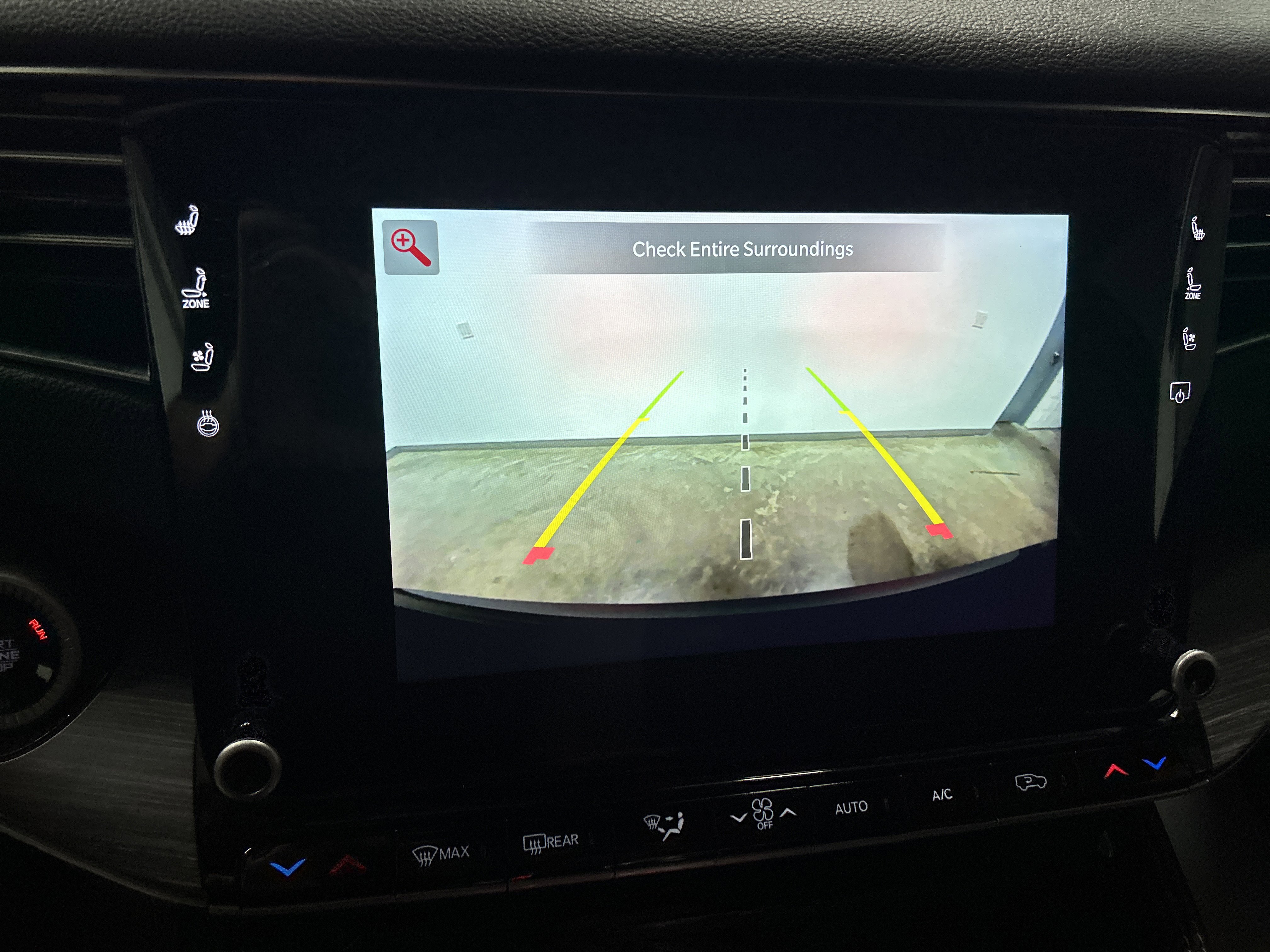 Used 2023 Jeep Wagoneer L Series II AWD/4WD image 20
