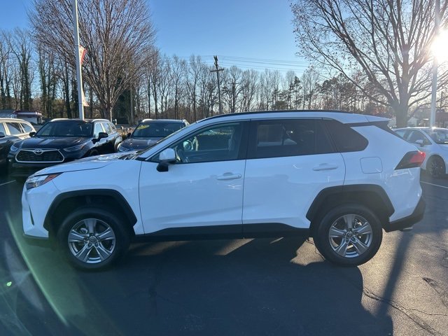 Used 2024 Toyota RAV4 XLE image 10