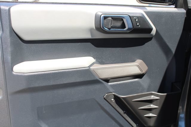 Used 2022 Ford Bronco Badlands AWD/4WD image 13