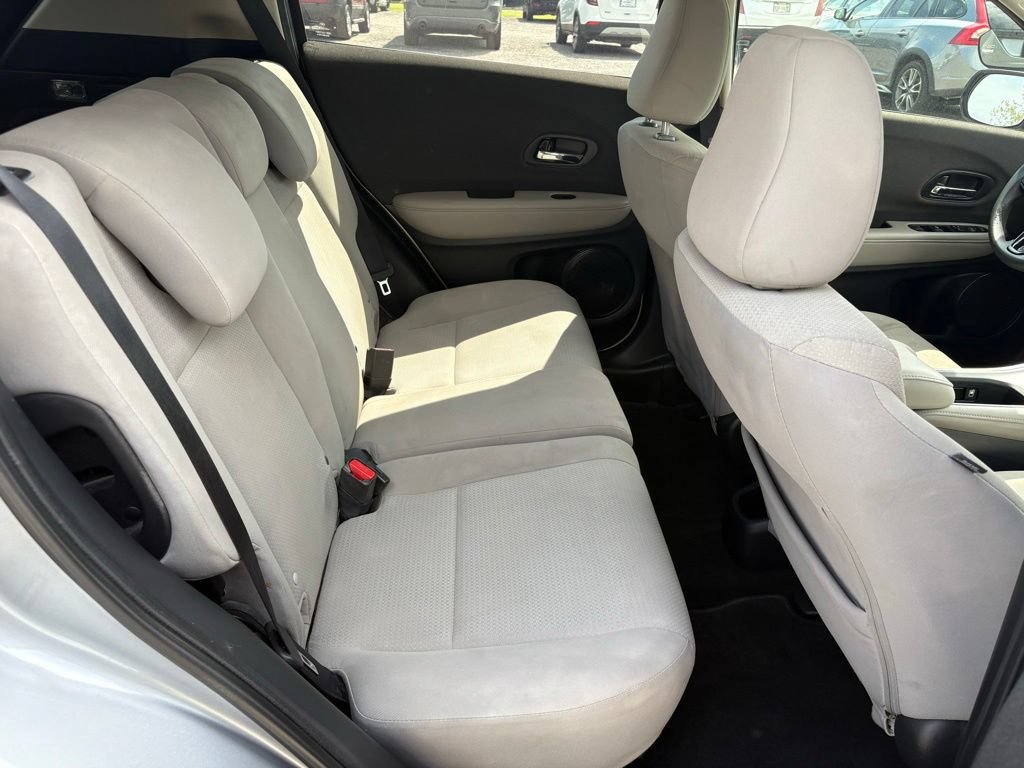Used 2019 Honda HR-V LX image 15