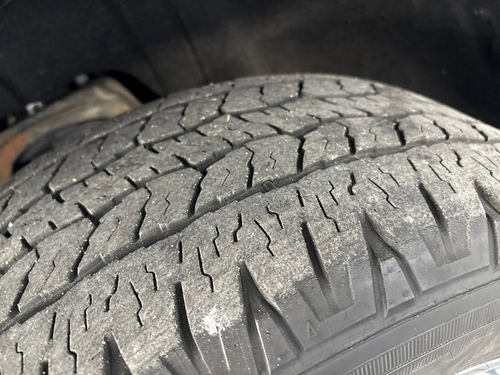 Used 2014 Chevrolet Silverado 1500 LTZ image 31