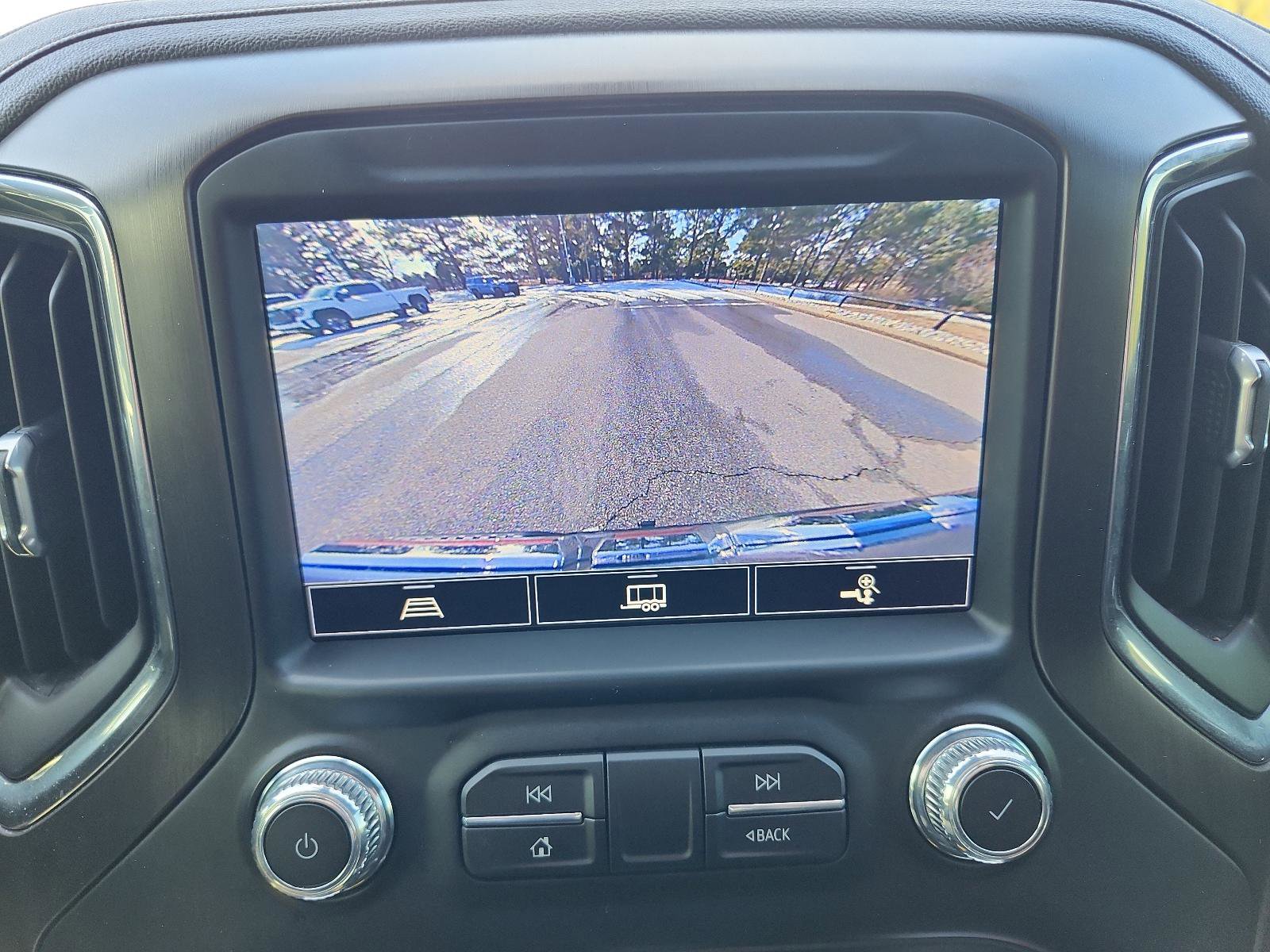 Certified 2021 GMC Sierra 1500 AT4 w/ AT4 Preferred Package image 19