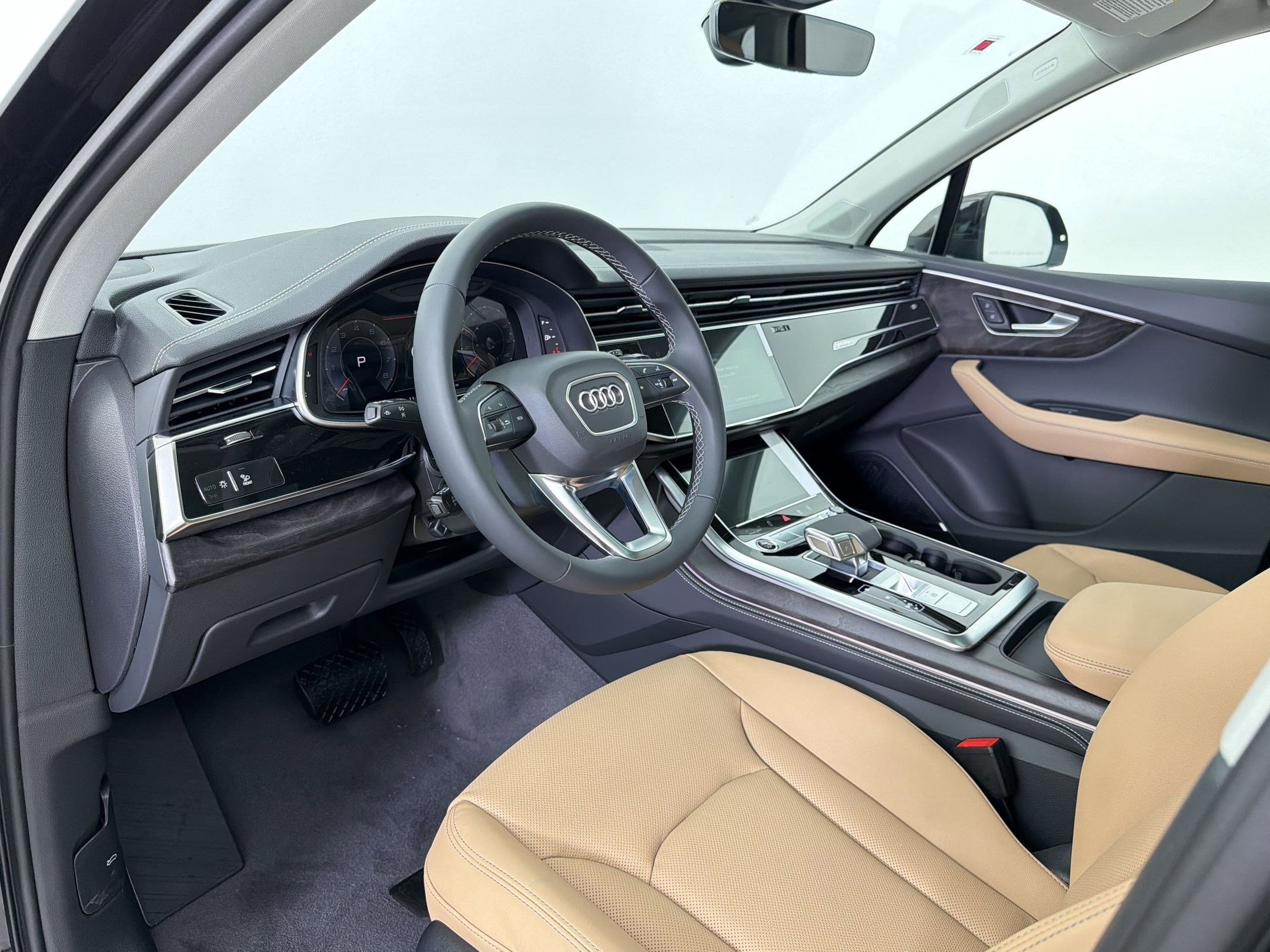 New 2026 Audi Q7 3.0T Premium Plus AWD/4WD image 4
