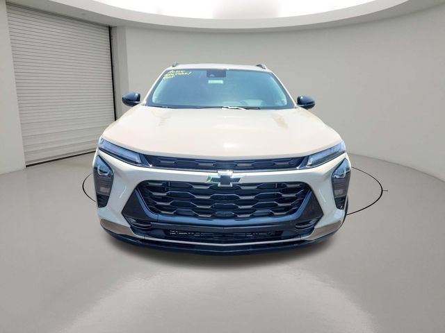 New 2026 Chevrolet Trax ACTIV w/ Driver Confidence Package FWD image 2