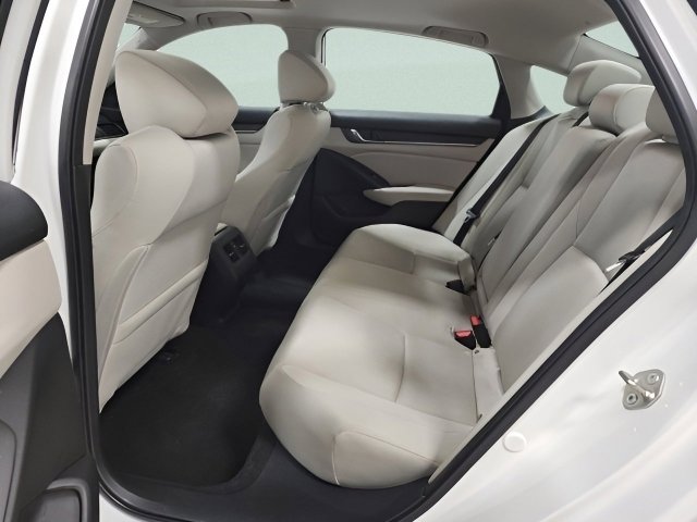 Certified 2018 Honda Accord EX image 19