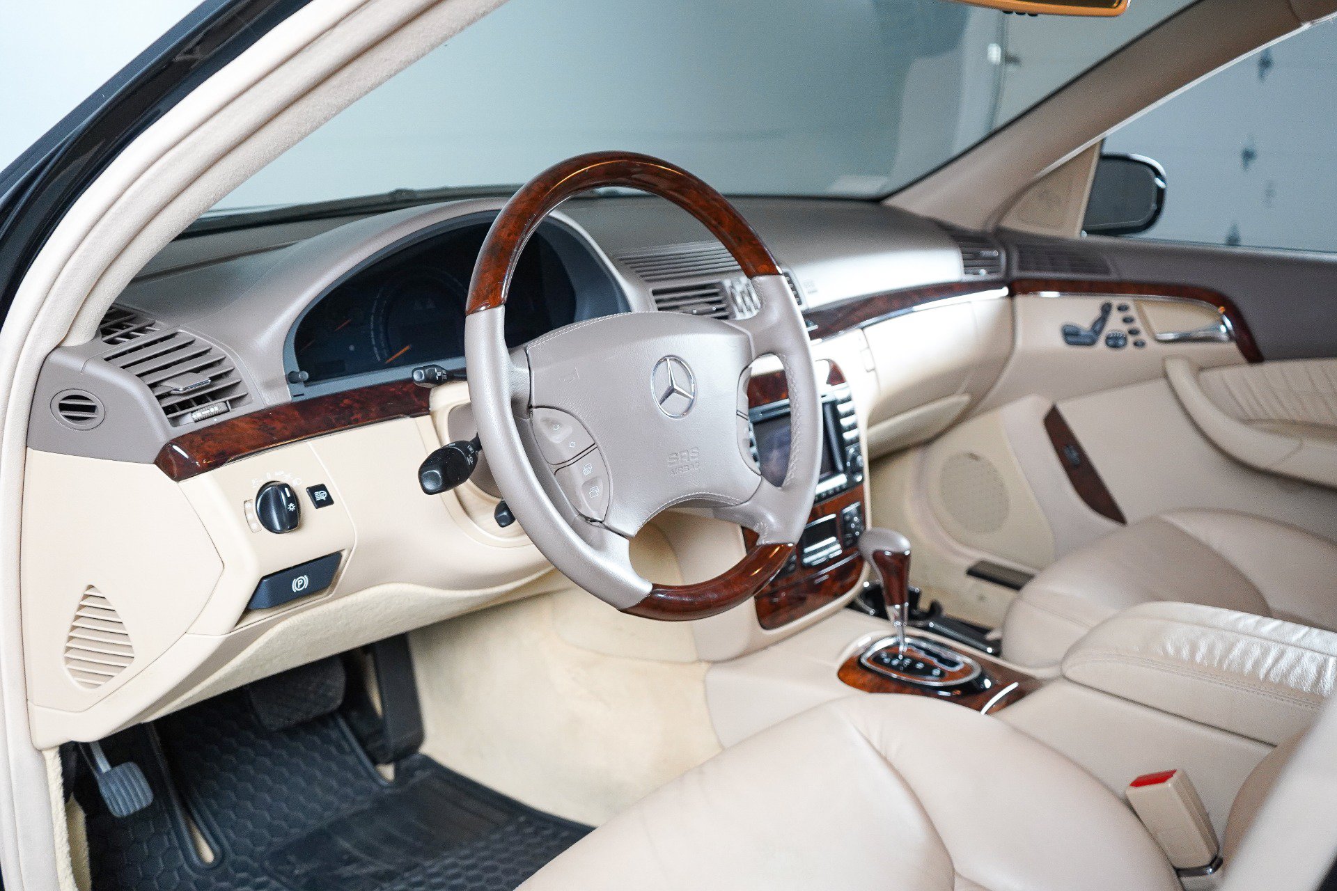 Used 2003 Mercedes-Benz S 500 4MATIC image 59