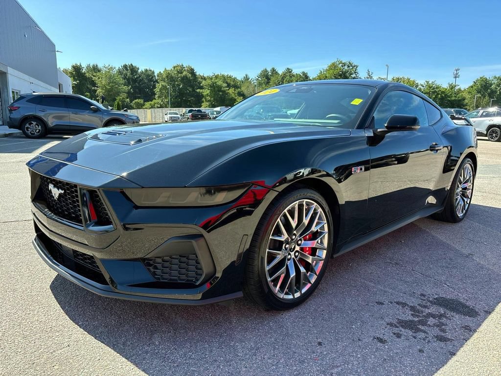 Used 2024 Ford Mustang GT Premium RWD image 6