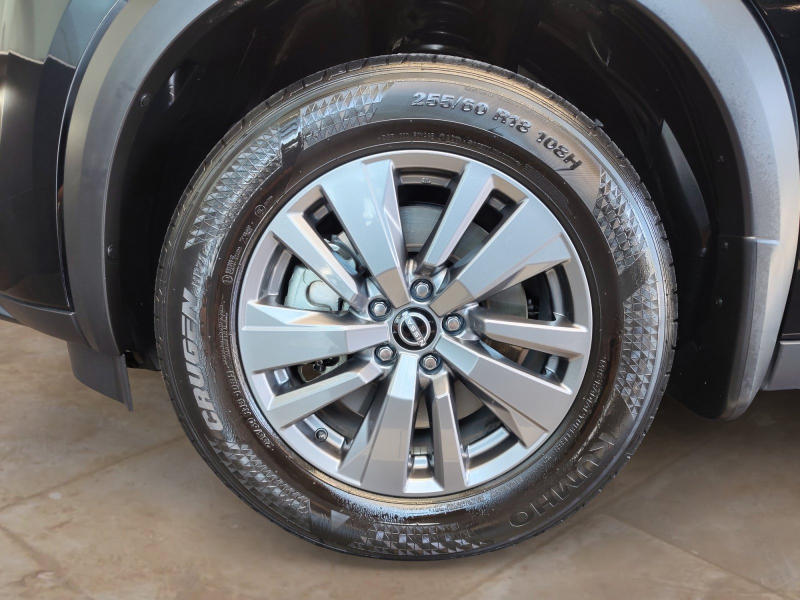 Used 2025 Nissan Pathfinder SV w/ Cargo Package FWD image 28