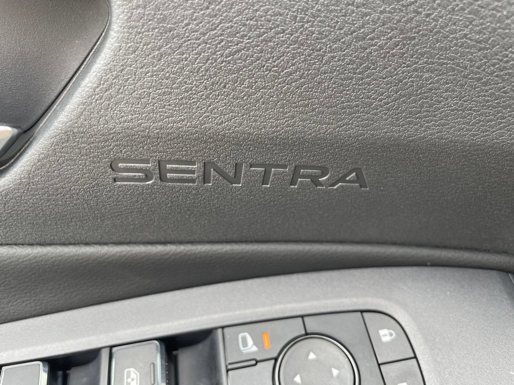 New 2026 Nissan Sentra SV w/ SV Convenience Package FWD image 8