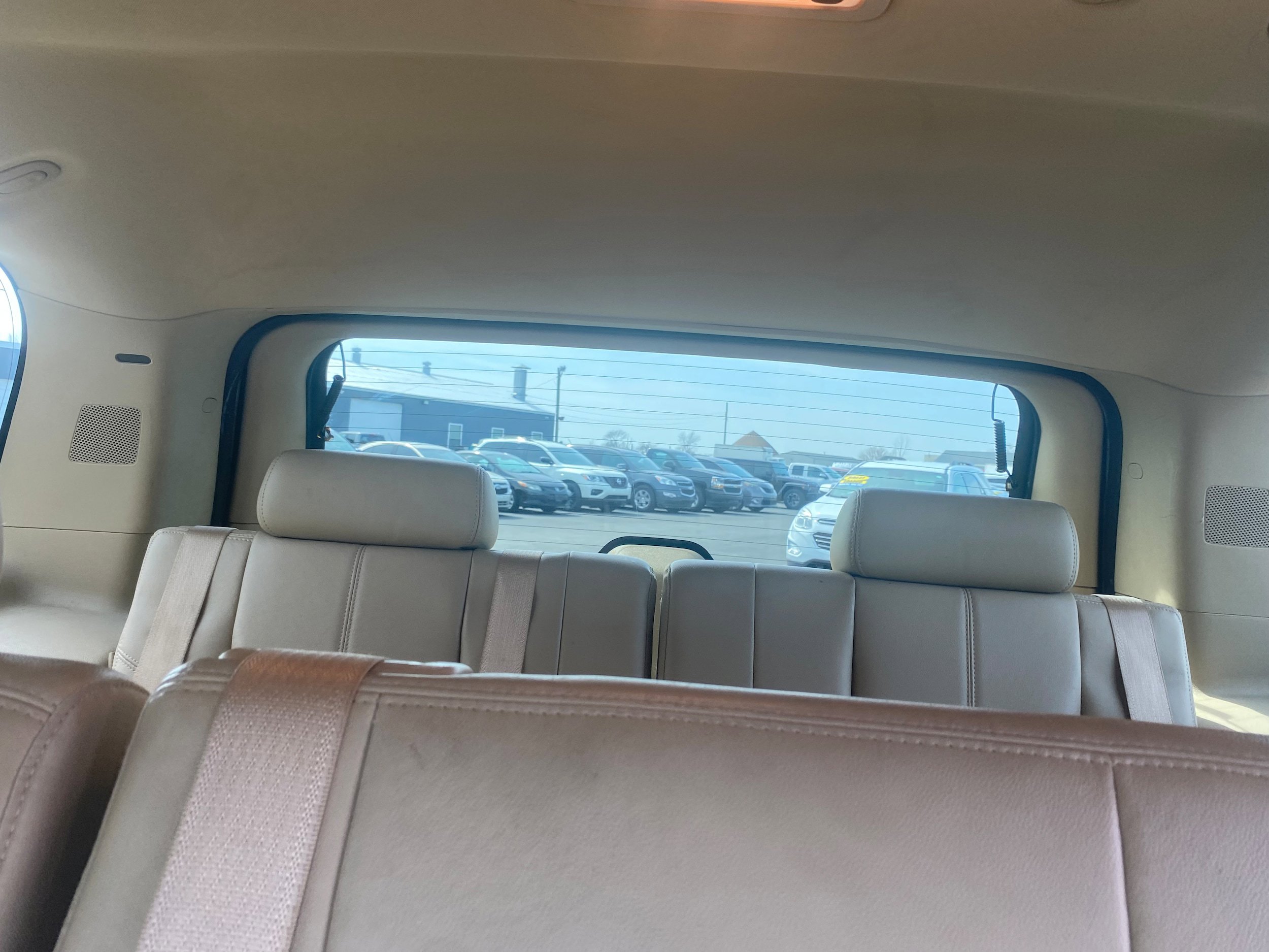 Used 2009 GMC Yukon SLT AWD/4WD image 16