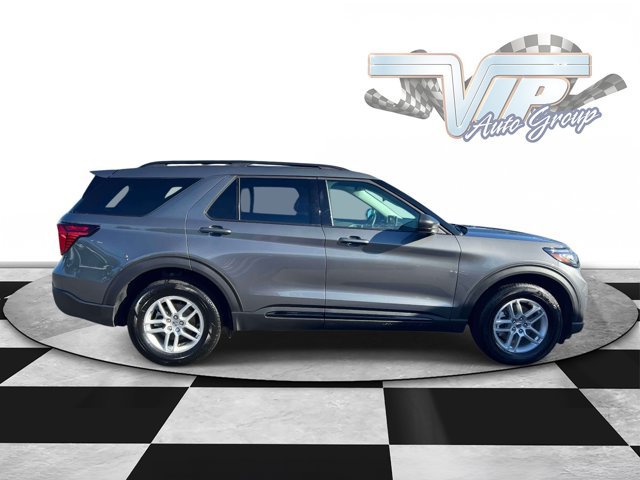 Used 2026 Ford Explorer Active AWD/4WD image 5