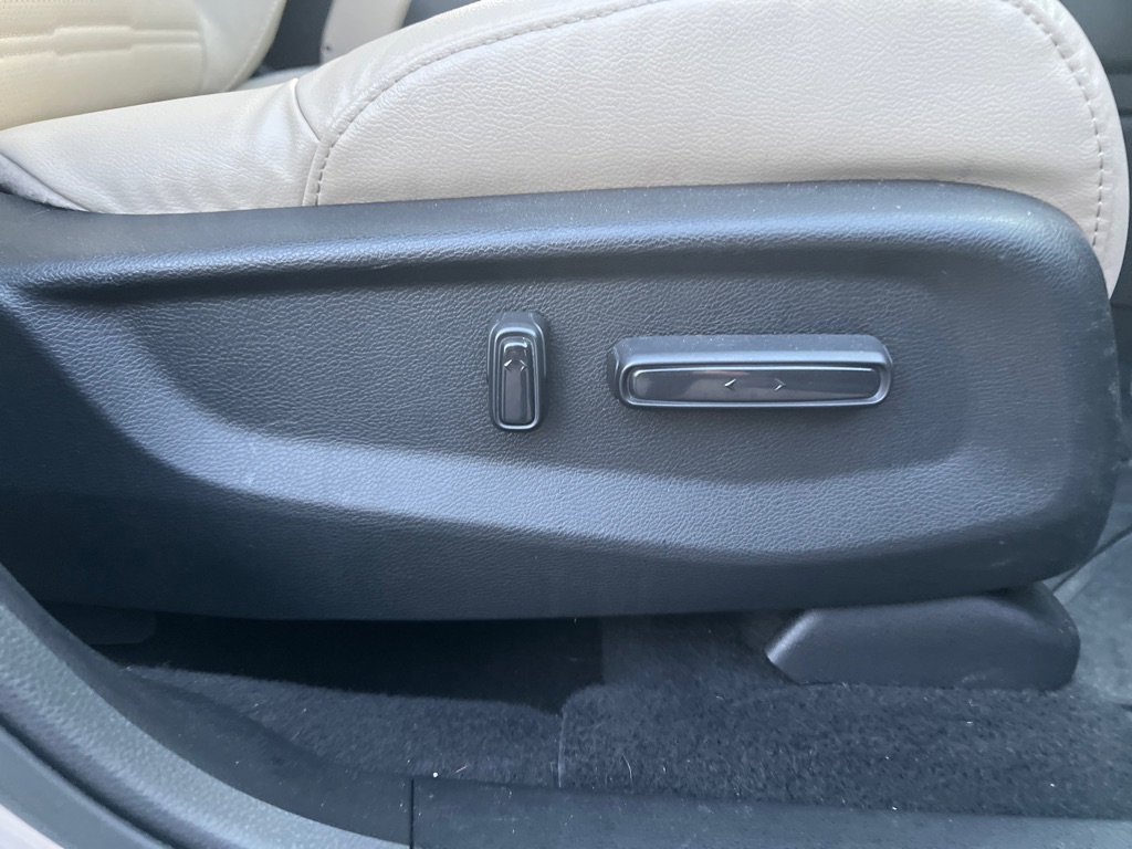 Used 2017 Honda CR-V Touring image 34