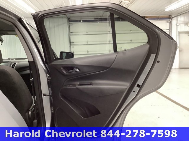 Used 2023 Chevrolet Equinox LT w/ LPO, Floor Liner Package image 8