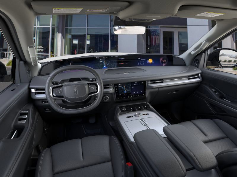 New 2026 Lincoln Navigator Reserve AWD/4WD image 9