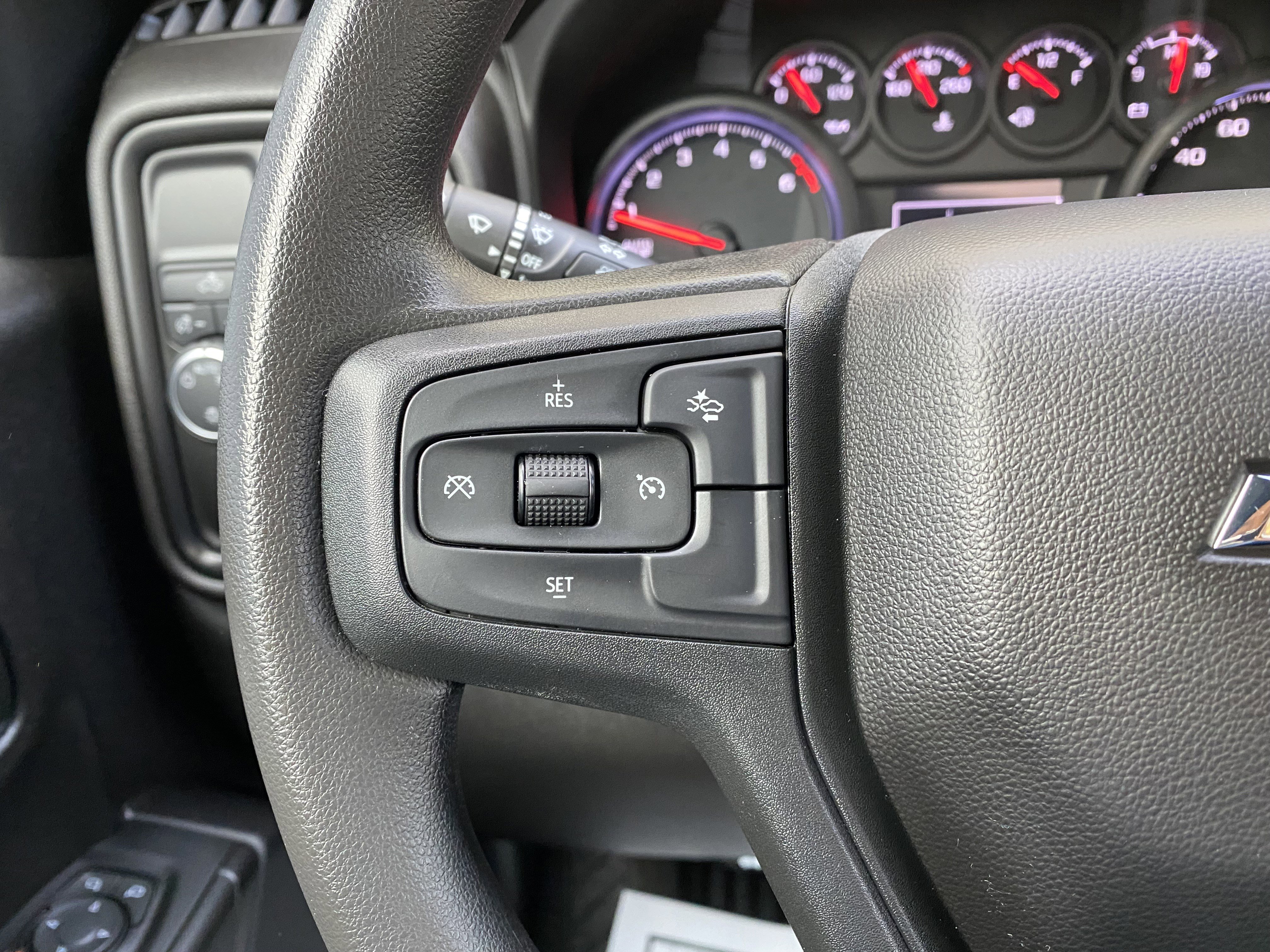 Used 2022 Chevrolet Silverado 1500 Custom image 20