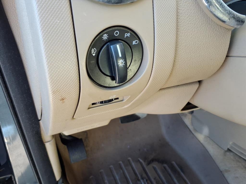 Used 2010 Ford Explorer Eddie Bauer image 17