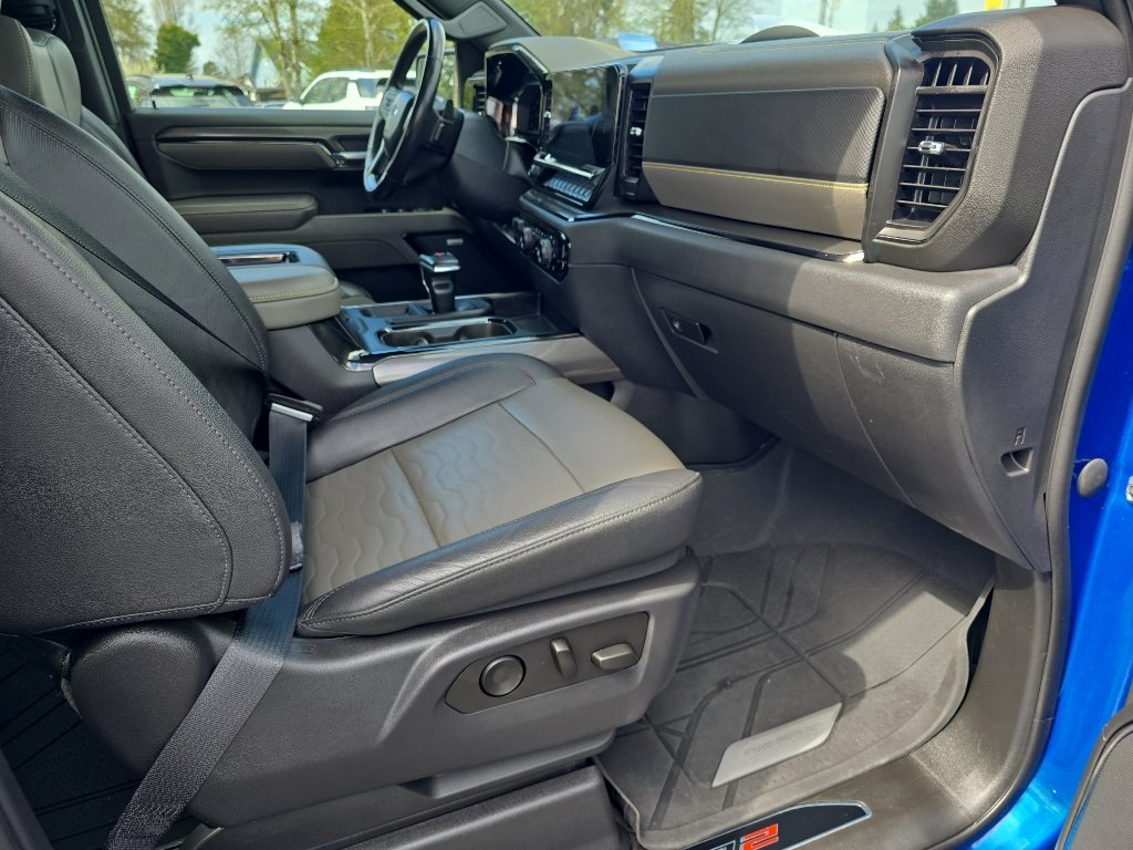 Certified 2022 Chevrolet Silverado 1500 ZR2 w/ Technology Package image 17