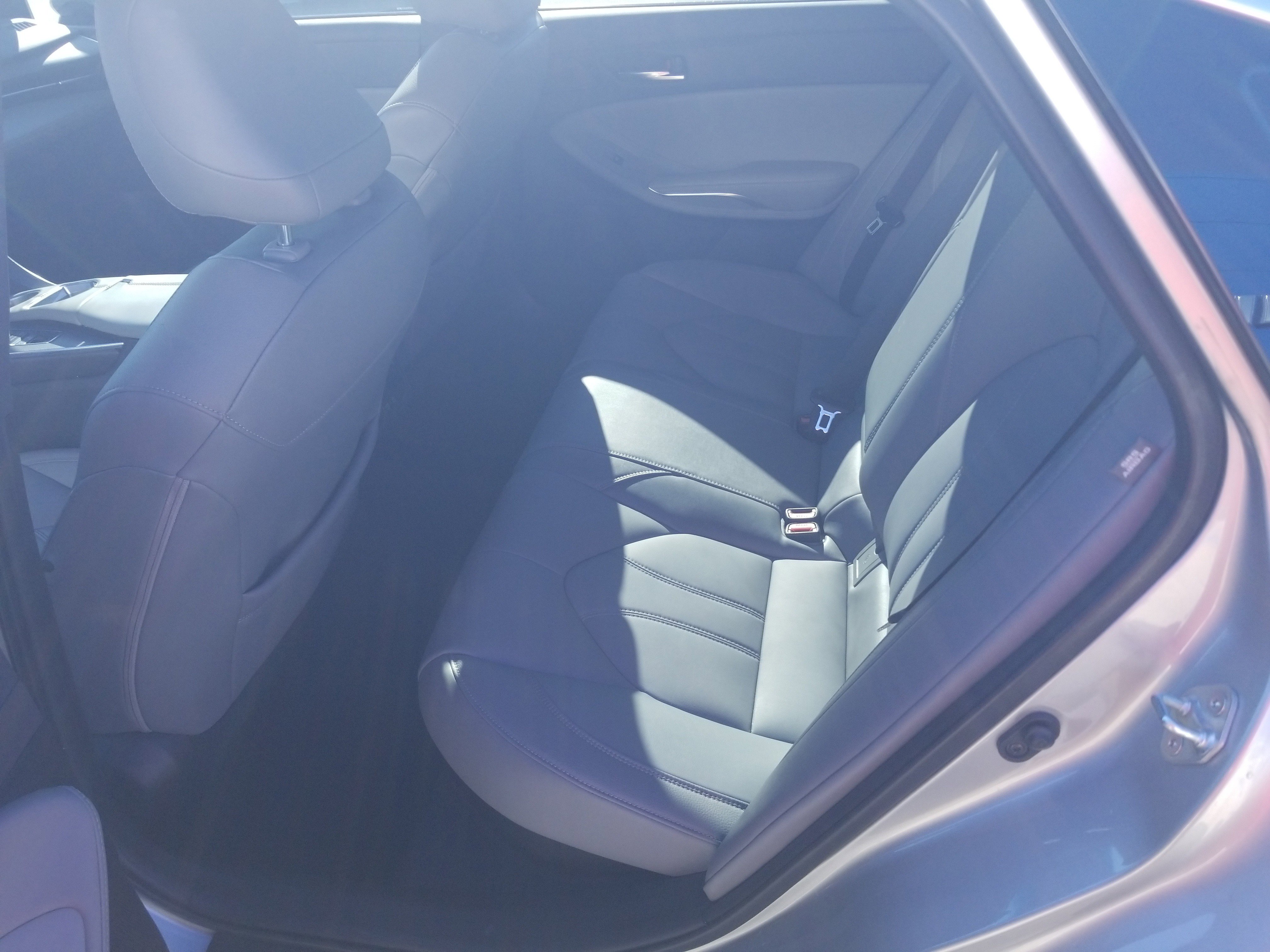 Used 2022 Toyota Avalon XLE FWD image 12