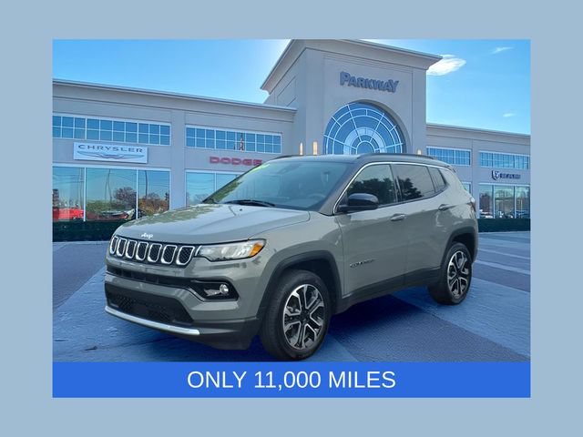 Used 2024 Jeep Compass Limited AWD/4WD image 1