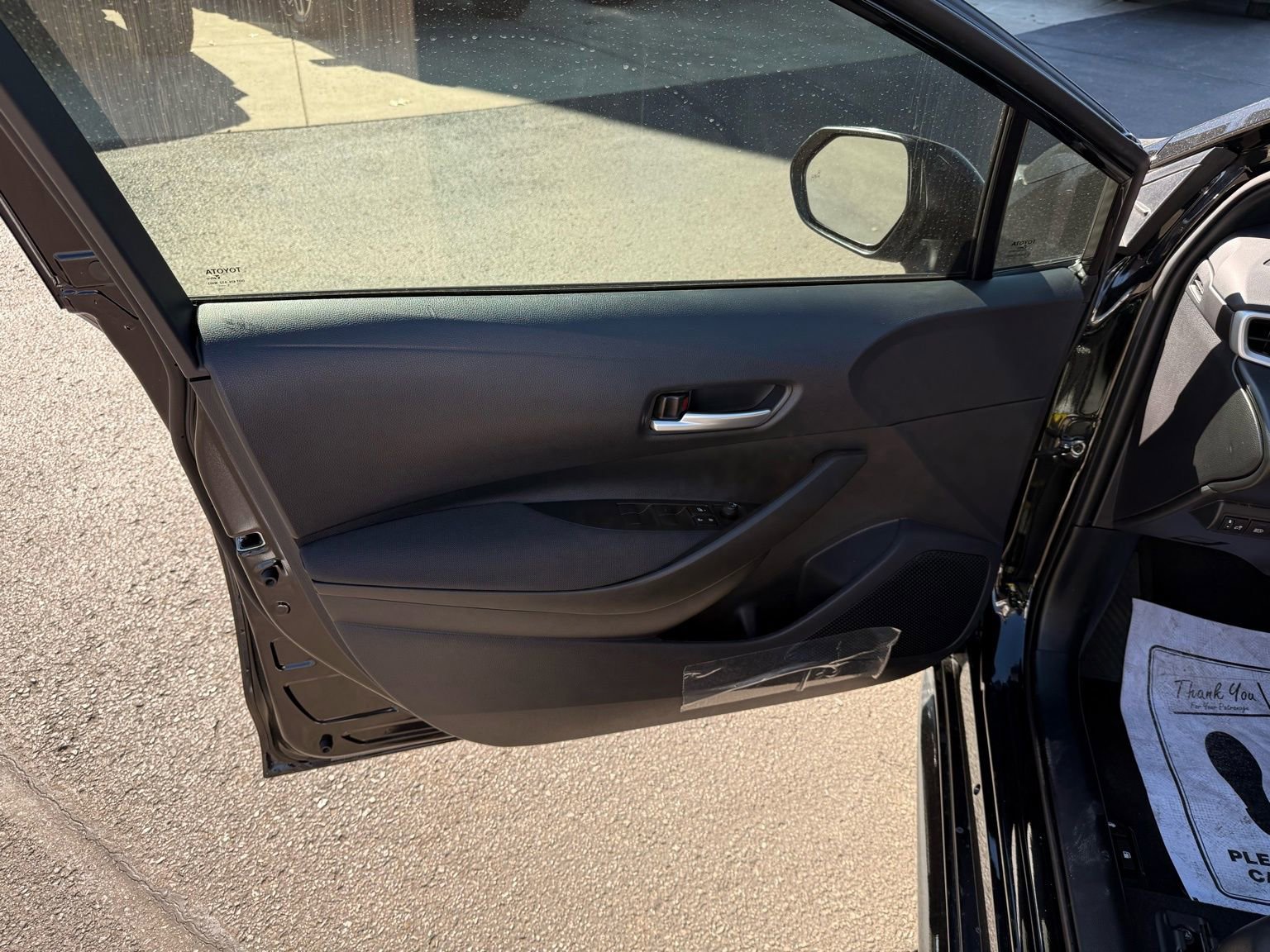 Used 2026 Toyota Corolla SE FWD image 33