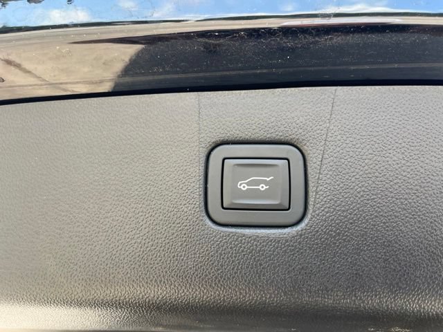 Used 2025 Chevrolet Blazer RS FWD image 7