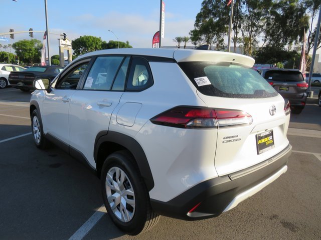 New 2026 Toyota Corolla Cross L image 8