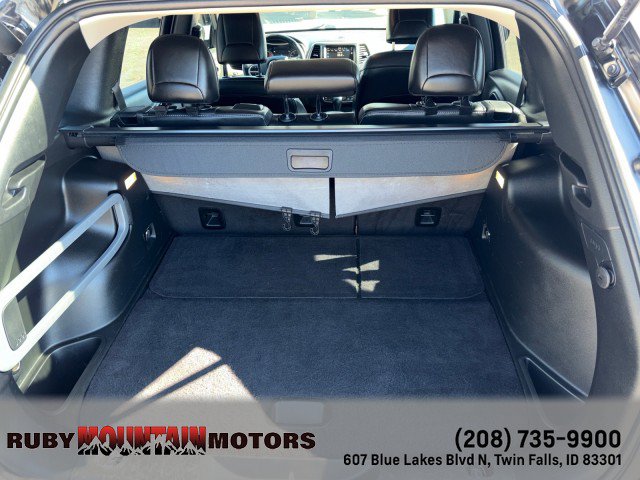Used 2018 Jeep Cherokee Limited AWD/4WD image 27