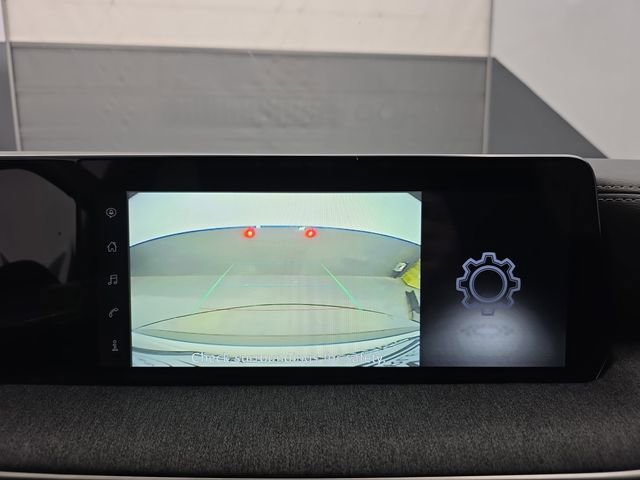 Used 2025 Nissan Kicks SV image 27