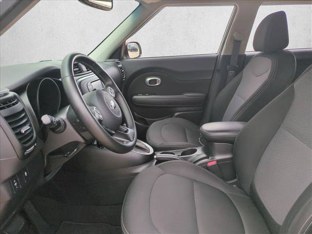 Used 2017 Kia Soul + w/ Designer's Package FWD image 15