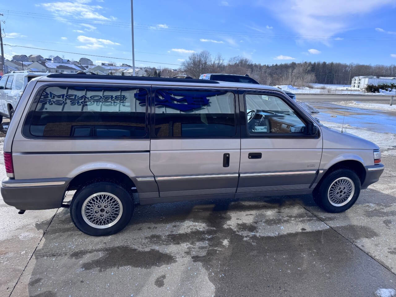 Used 1992 Plymouth Grand Voyager LE image 13