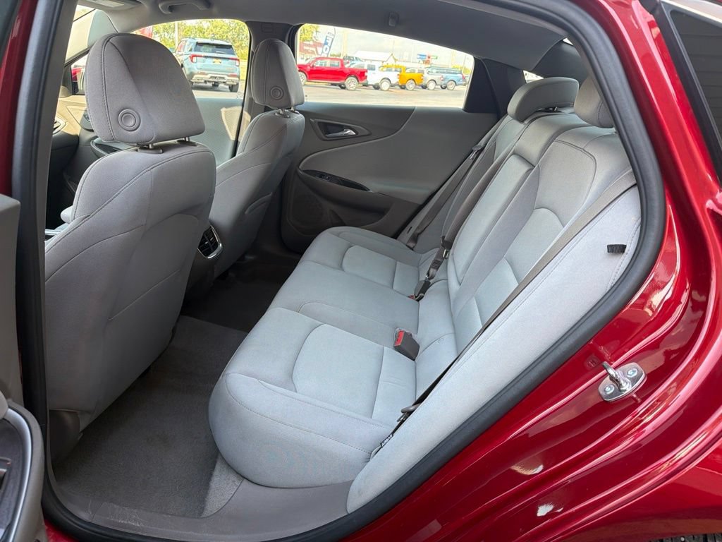 Used 2025 Chevrolet Malibu LT FWD image 27