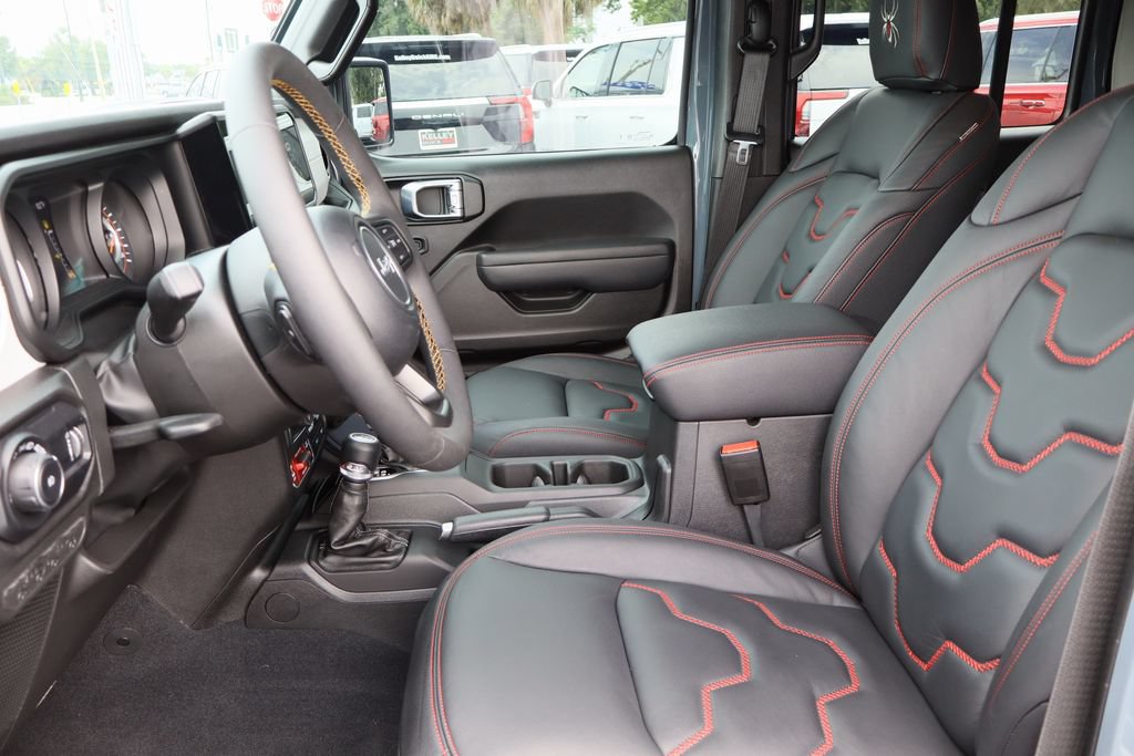 Used 2024 Jeep Wrangler Unlimited Sport AWD/4WD image 22