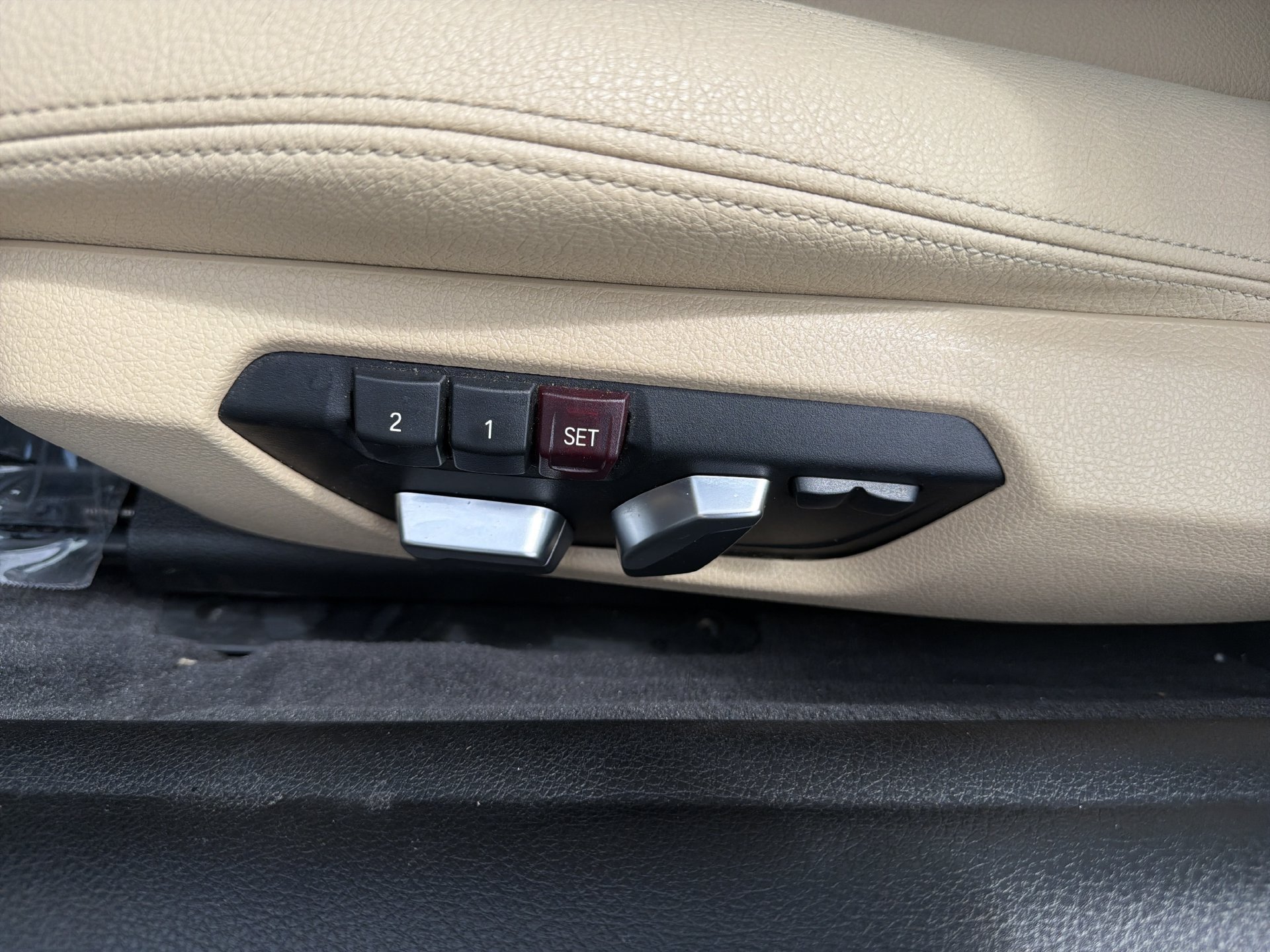 Used 2020 BMW 430i Coupe RWD image 16