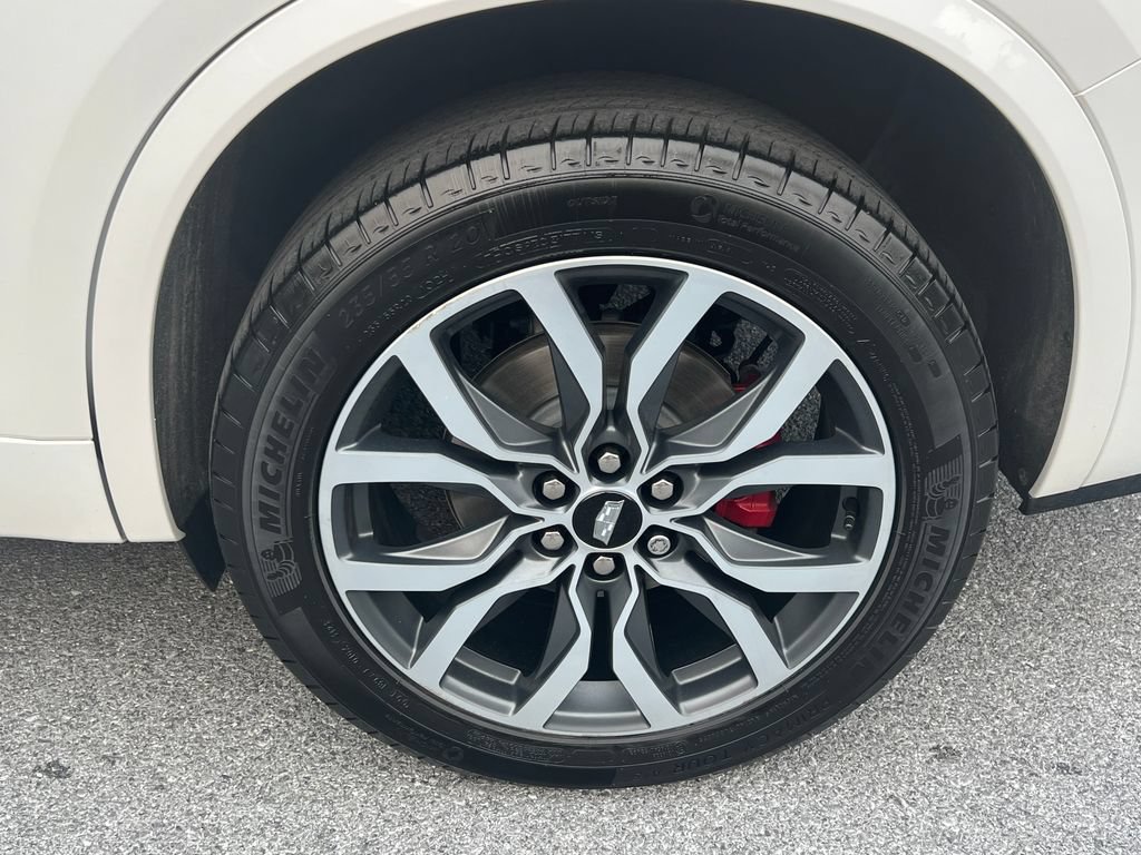 Certified 2024 Cadillac XT6 Sport w/ Technology Package AWD/4WD image 17