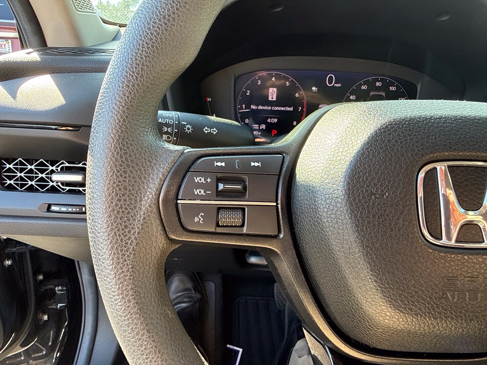 Used 2024 Honda Accord EX image 17