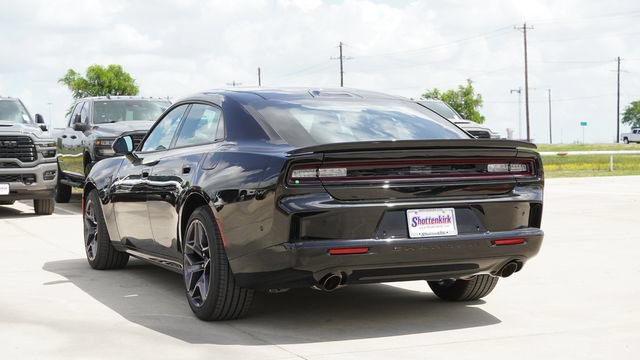 New 2026 Dodge Charger Scat Pack w/ Blacktop Package AWD/4WD image 7