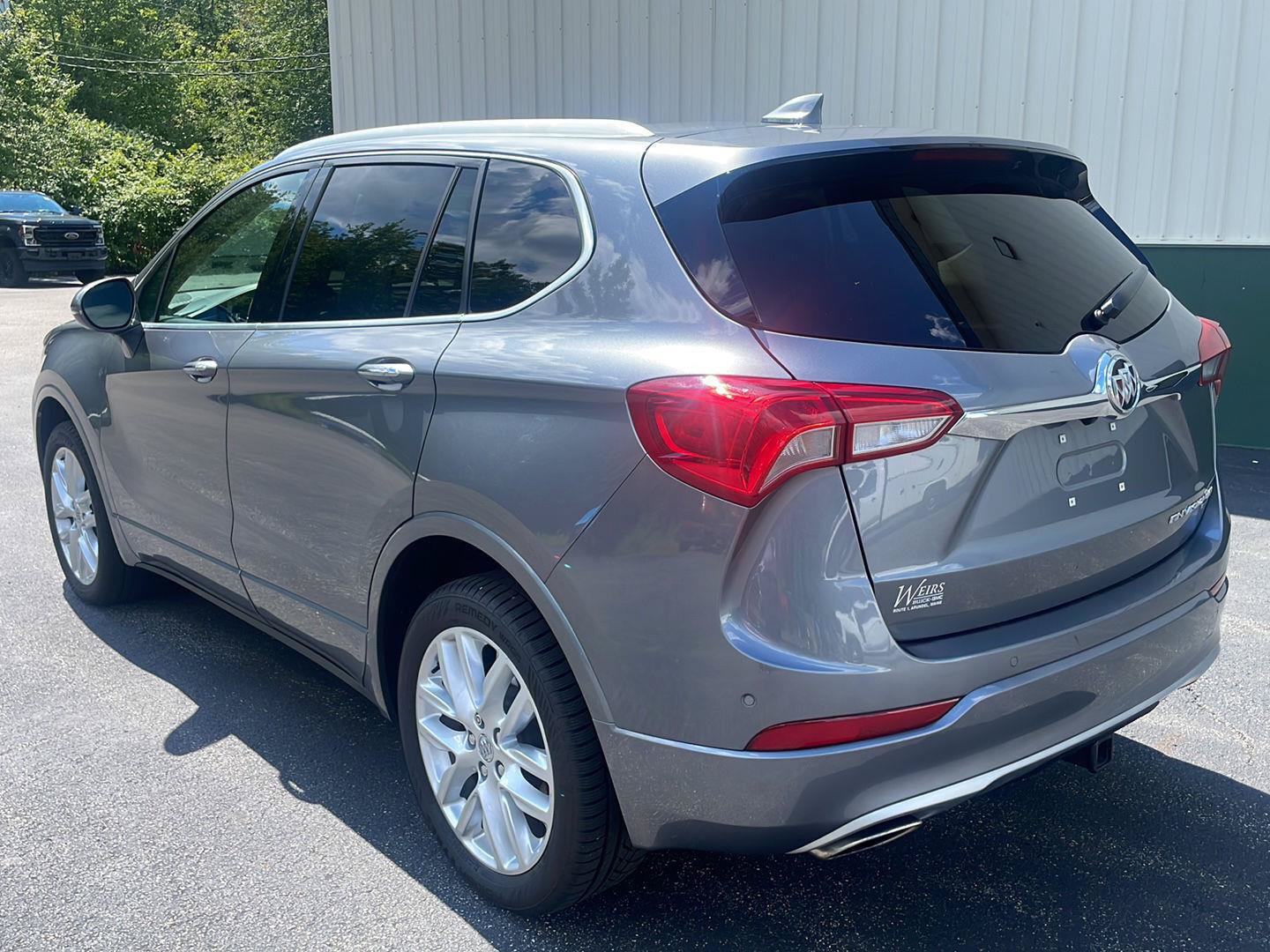 Certified 2020 Buick Envision Premium w/ LPO, Active Package AWD/4WD image 3