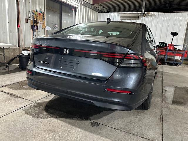 Used 2023 Honda Accord EX image 6