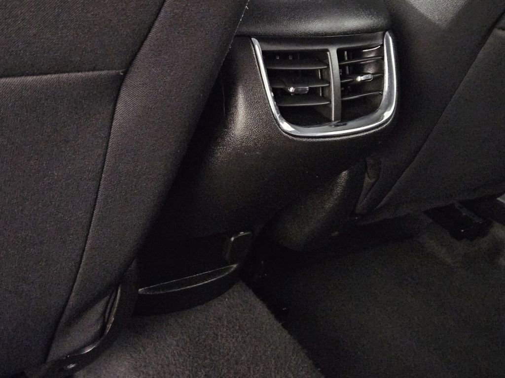 Used 2023 Chevrolet Malibu LT FWD image 24
