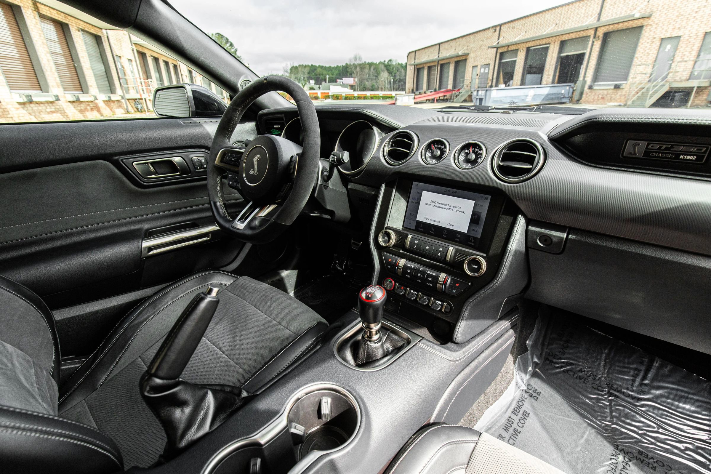 Used 2019 Ford Mustang Shelby GT350 w/ Technology Package image 32