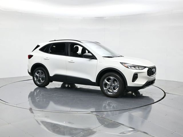 New 2026 Ford Escape ST-Line w/ Tech Pack #1 image 4